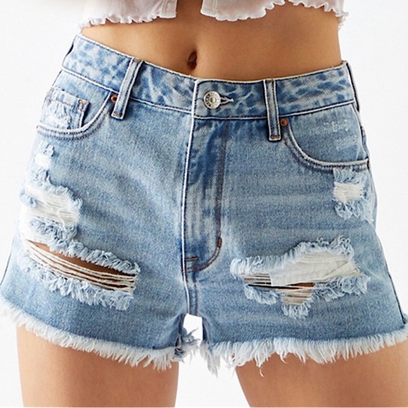 PacSun Vintage High Rise Distressed Cut-Off Jean Shorts - Picture 6 of 15